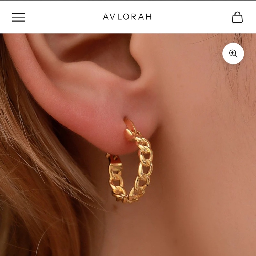 Gold Minimalist Textured Hoop Earrings